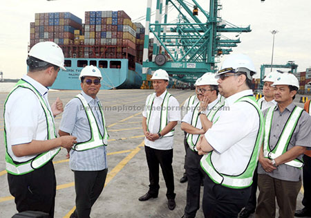 New-Straits-Times,Logistic-section,Wednesday,-4-May-2016,-PTP-embarks-on-advanced-monitoring-systems.jpg New-Straits-Times,Logistic-section,Wednesday,-4-May-2016,-PTP-embarks-on-advanced-monitoring-systems.jpg